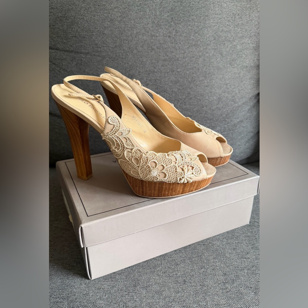 Elegant Cream Peep-Toe Slingback Heels